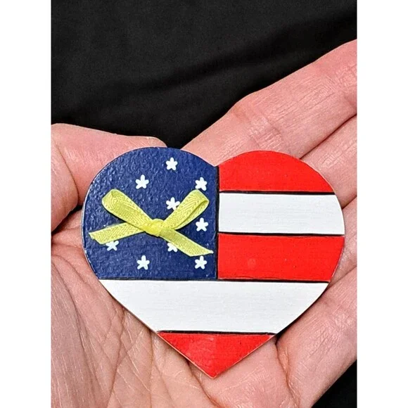 Vintage Patriotic Red White Blue Pins & Red Wing Shoe Charm - Picture 5 of 6